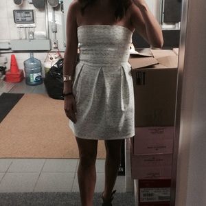 Mini Wilfred Harmonie  strapless with POCKETS 👗